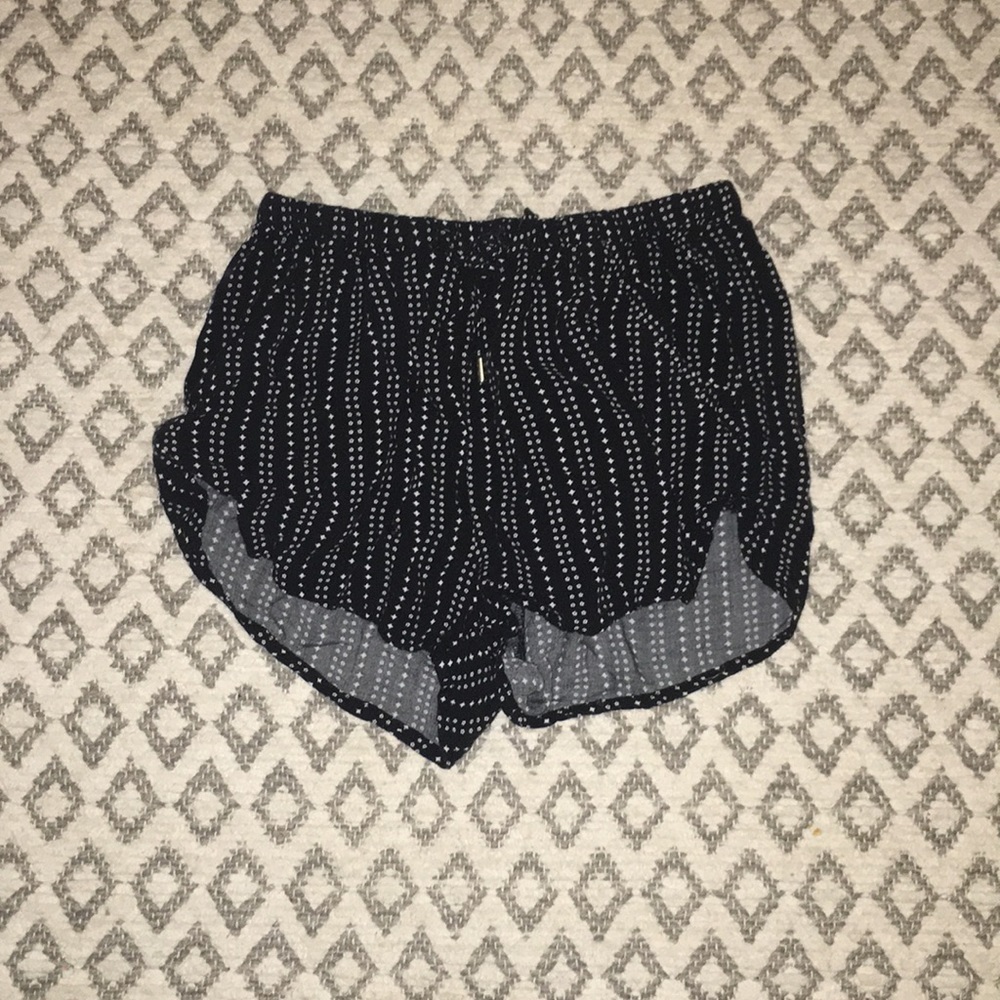 Super cute drawstring shorts!